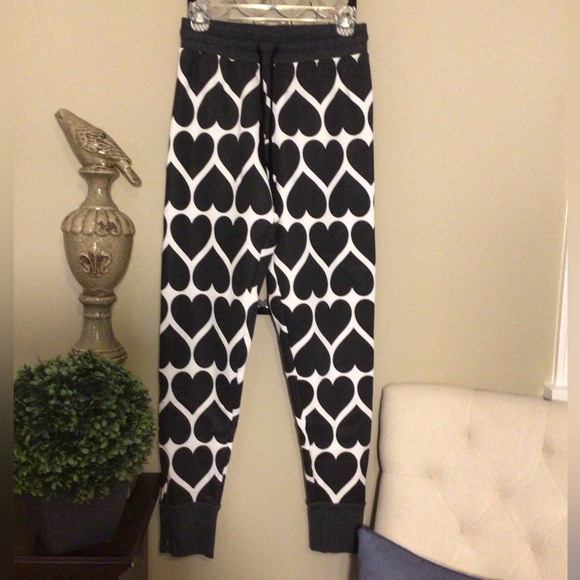 Wildfox Black and White Heart Joggers - Picture 1 of 4